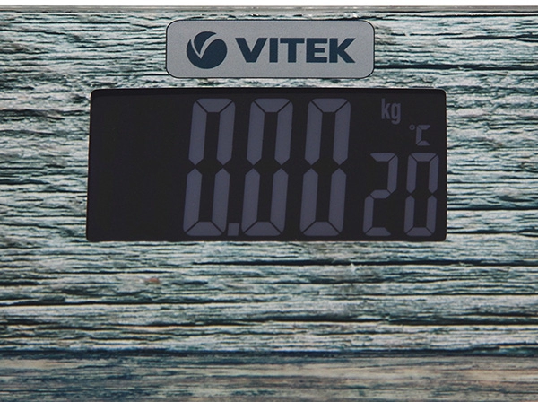 Весы напольные Vitek  VT-8070